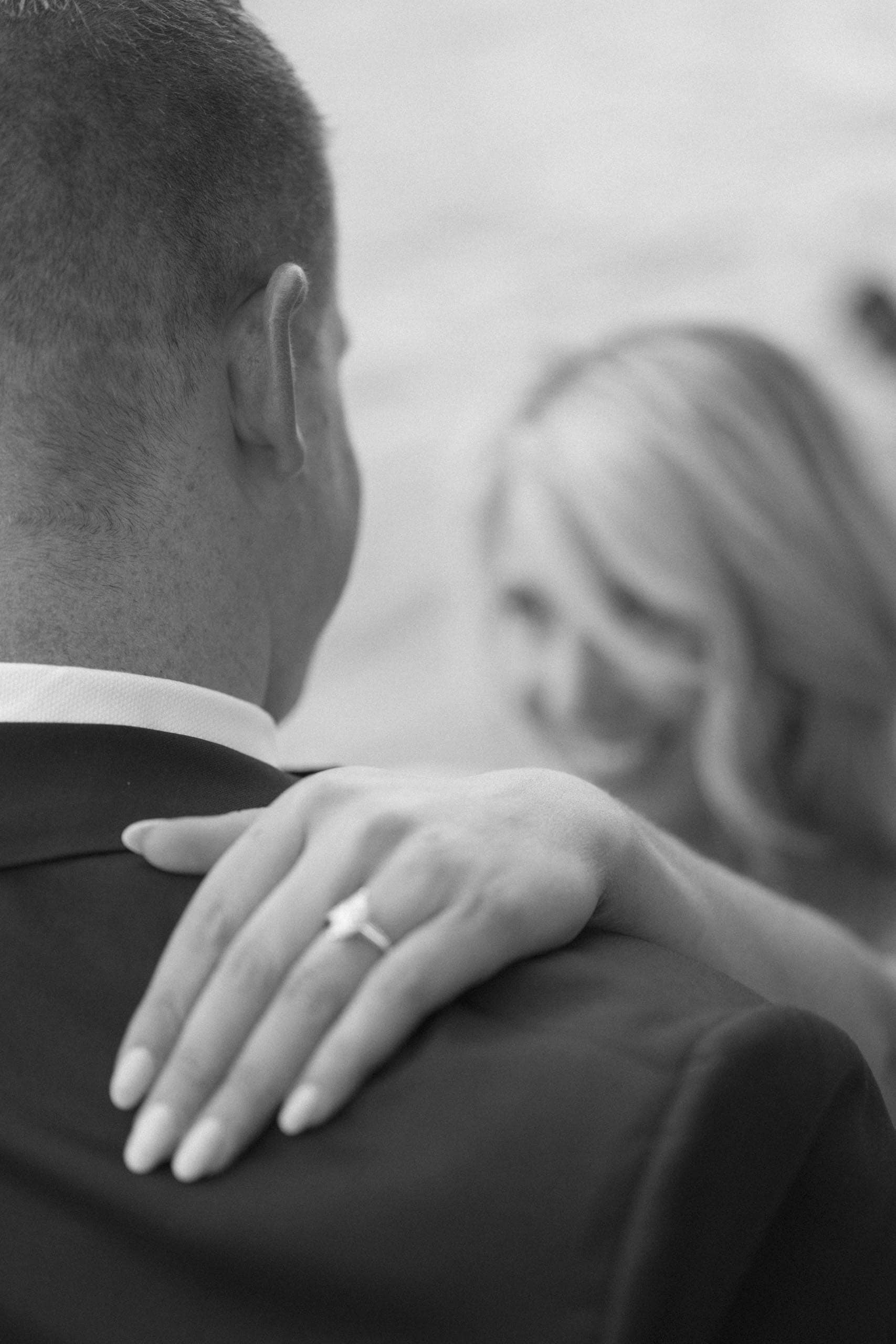 Bw bride ring hand groom shoulder Rome - proposals photography in Rome by Finzi